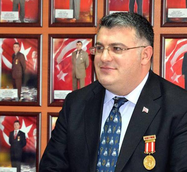 Gaziler Derneği Başkanı: Yardım toplamak isteyenlere inanmayın