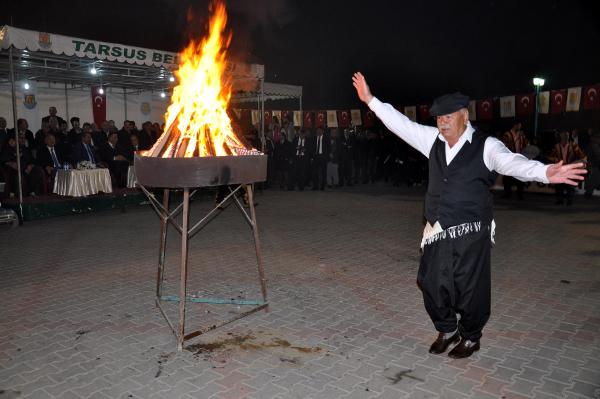 Tarsus'un düşman işgalinden kurtuluşu 'Sinsin' oyunu ile kutlandı