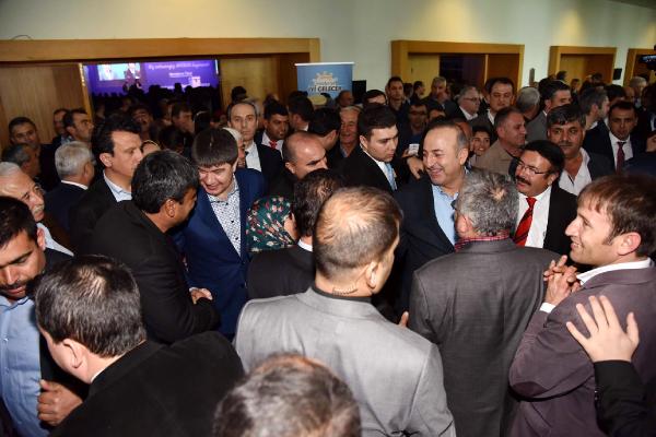 Bakan Çavuşoğlu: Ülkeler arasında yaşanan krizin halklara yansımaması lazım (2)