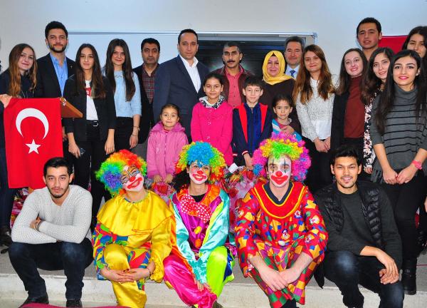 Geleceğin mühendisleri minik kalpleri ısıttı