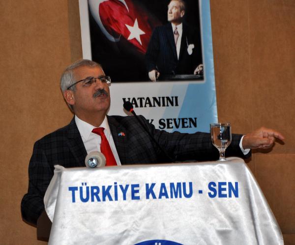 Türk Büro Sen Genel Başkanı Yokuş: 3 milyonu aşkın göçmen, aramızda serseri mayın gibi dolaşıyor
