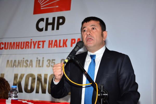 CHP'li Ağbaba'dan Erdoğan'a eleştiri: Kimin kiminle kaç dakika öpüşeceğine bile o karar veriyor