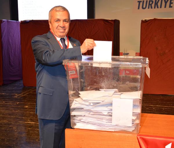 CHP Bursa İl Başkanlığına Şadi Özdemir seçildi