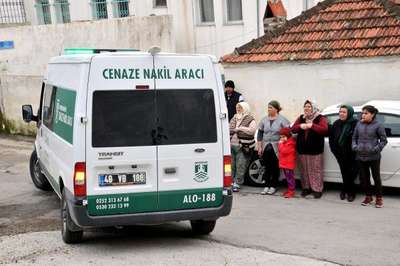 Cesedi ağaca asılı bulundu