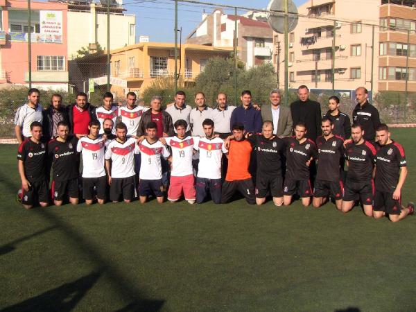 Savaştan kaçan Suriyeliler milli takıma İskenderun'da futbol turnuvası ile hazırlanıyor
