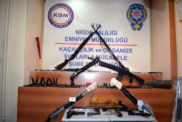 Niğde'de silah kaçakçılığı operasyonu: 20 gözaltı