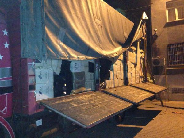 Kilis'te 189 bin paket kaçak sigara ele geçirildi