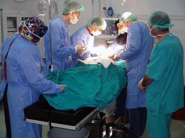 Kırılan kolu için gitti, yumurtalığından 3 kilo 165 gr kist alındı