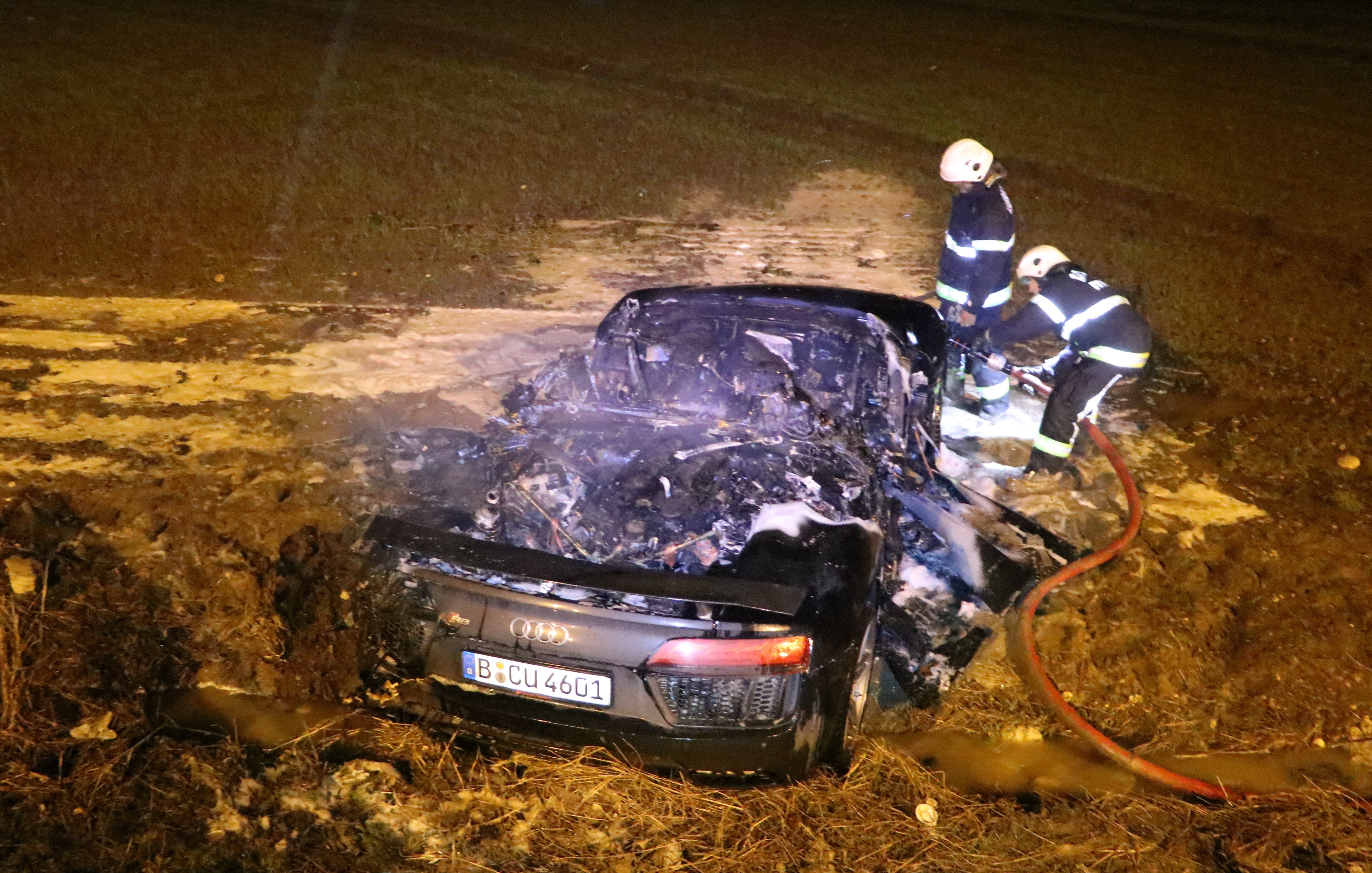 Gurbetçi, bu otomobilden sağ çıktı