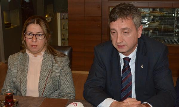 Bin araçlık 'çocuk acil' konvoyu karşılıksız kalmadı