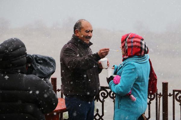Çamlıca ve Piyer Loti tepelerinden kar manzaraları