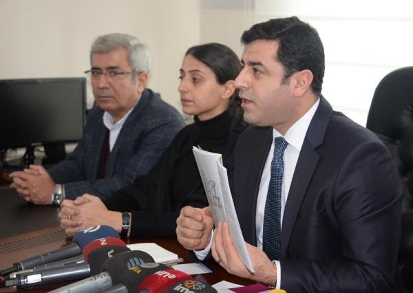 Demirtaş: İptal edilen randevu yeniden gündeme alınmalı