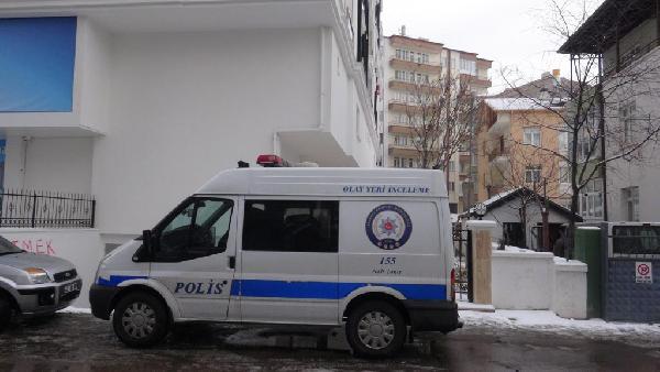 50 yaşındaki kadın evinde ölü bulundu