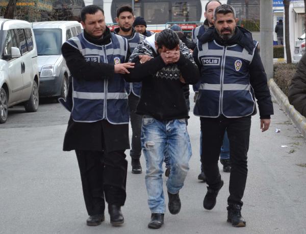 Eskişehir'de hırsızlık şebekesi çökertildi