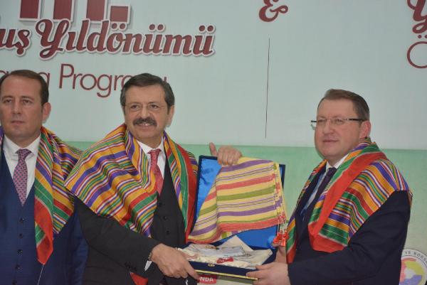 Hisarcıklıoğlu 'Bilecik Ekonomisinin Yıldızları' törenine katıldı