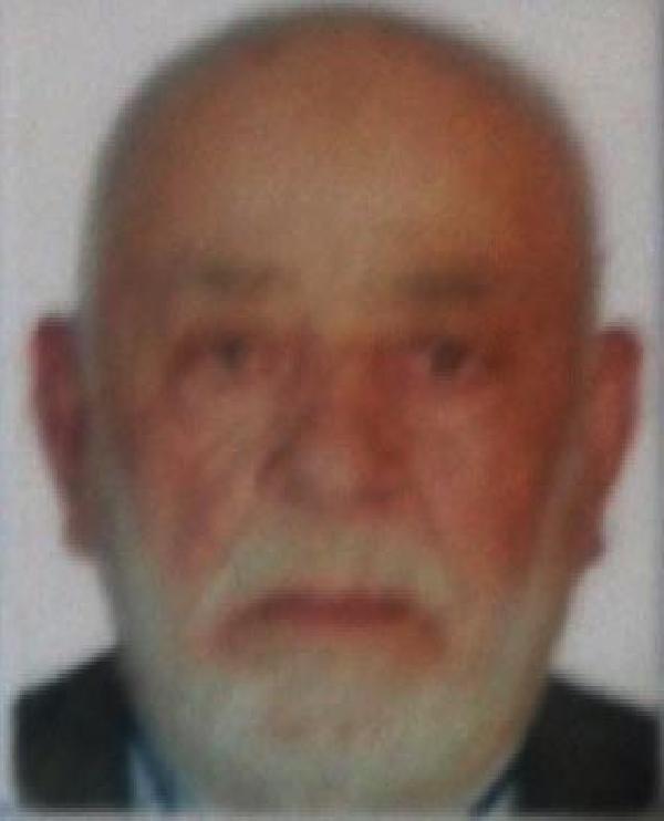 Yaşlı adam sofra başında ölü bulundu