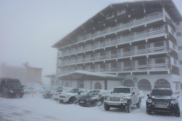 Uludağ’a bir gecede 30 santim kar yağdı (2)