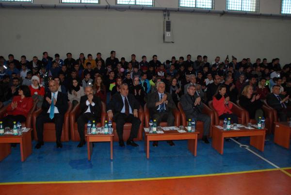 Cezaevindeki çocuklardan 'yeni yıla' merhaba
