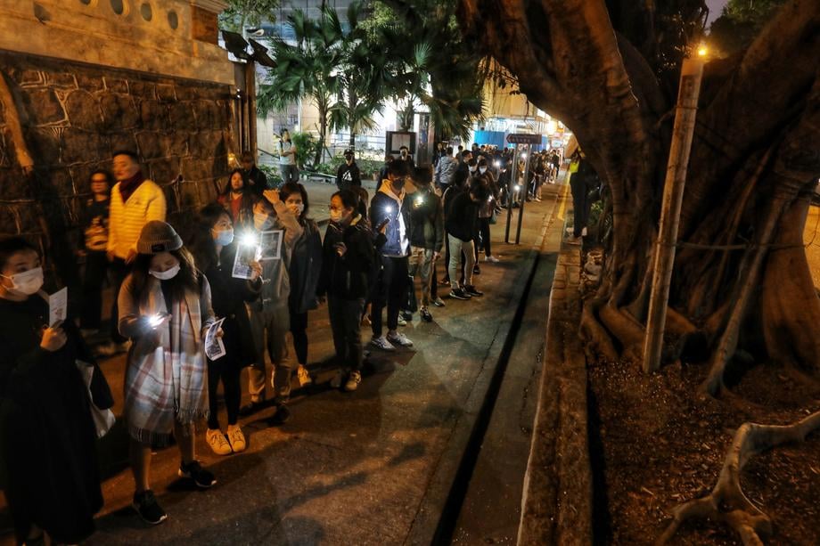 Hong Kong yeni yıla protestolarla girdi