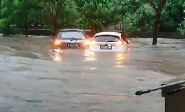 Endonezya’da sel: 21 ölü