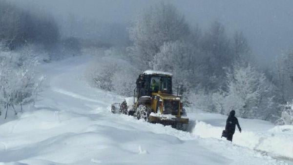 Ordu’da 112 ekiplerinin karda zorlu mücadelesi