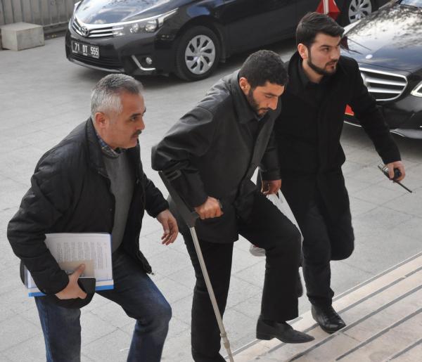 Emeklinin ev kredisini gasp etmek isteyen 3 zanlı tutuklandı