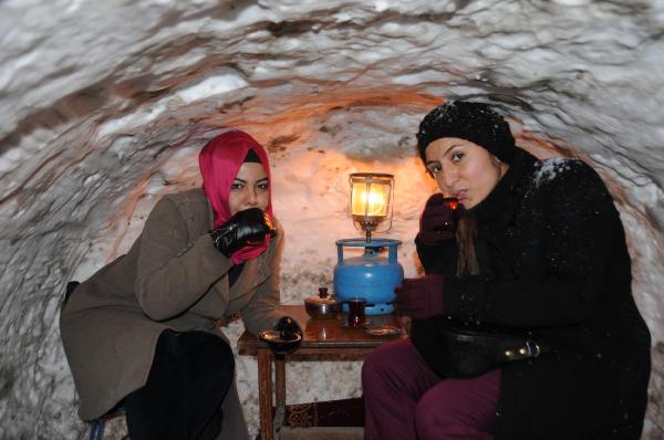 Doğu kara gömüldü (2)