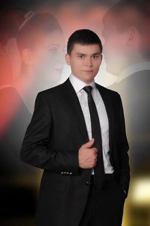 Otomobilin çarptığı genç, öldü
