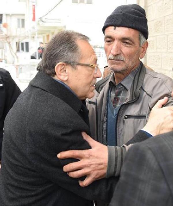 Şehit babasının evini Büyükşehir Belediyesi yapacak