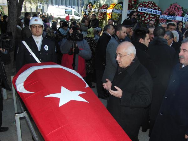 Pakdemirli toprağa verildi