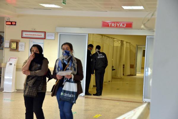 Adana'da domuz gribi şüphesiyle tedavi edilen 3 kişi öldü