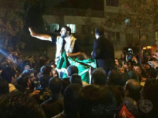 İran'daki Suudi Arabistan konsolosluğu ateşe verildi