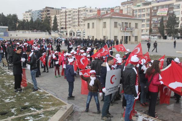 Şanlıurfalılar Sarıkamış şehitleri için yürüdü