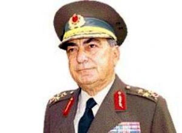 Emekli Orgeneral Yirmibeşoğlu, salı günü Foça'da toprağa verilecek