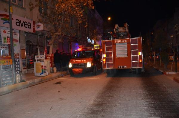 Suriyeli ailenin kaldığı evdeki yangın paniğe yol açtı