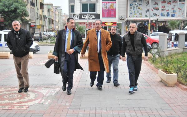 Mersin eski Büyükşehir Başkanı Özcan'ın yargılanmasına başlandı