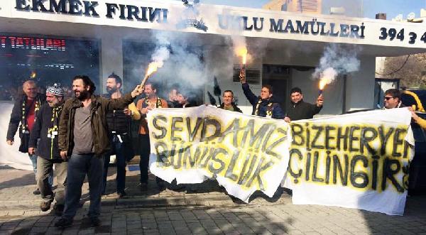 Takımı şampiyon olan Nejat İşler, çok mutlu