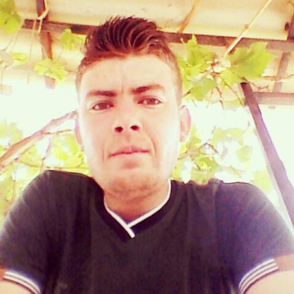Otomobilin çarptığı motosikletteki iki kişi hayatını kaybetti
