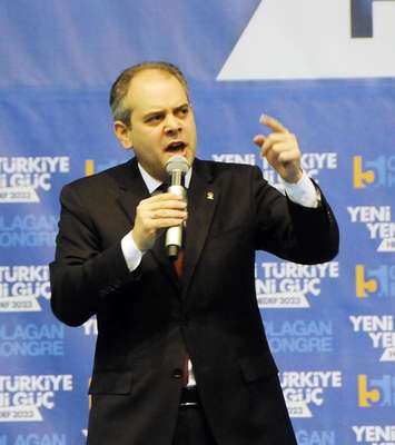 Bakan Kılıç: Cumhurbaşkanımız ile Başbakanımız arasında fitne çıkarmaya çalışanlar var