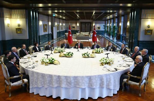 Erdoğan yasama, yürütme ve yargı organlarının başkanlarıyla bir araya geldi