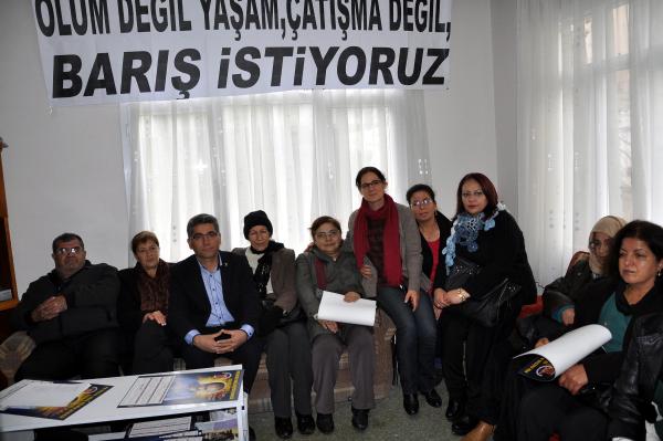 Pir Sultan Abdal Kültür Derneği'nin açlık grevine Tarsus'tan destek geldi