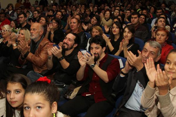 Şarkılar Barış Manço'yu anlattı