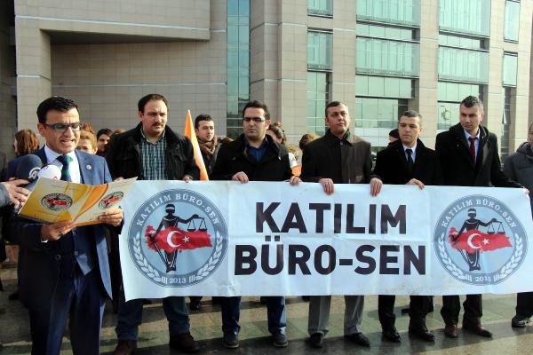 Adliye çalışanlarından "Adliye'de adalet istiyoruz" eylemi