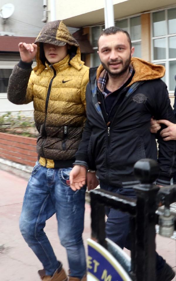 Samsun'da uyuşuturucu satıcıları adliyede