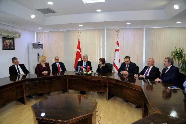 Avrupa Birliği Bakanı ve Başmüzakereci Bozkır, KKTC Dışişleri Bakanı Çolak ile görüştü