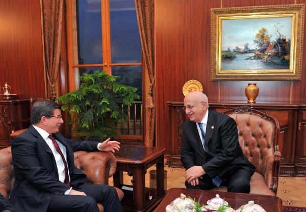 Meclis Başkanı Kahraman-Başbakan Davutoğlu görüşmesi başladı (2)