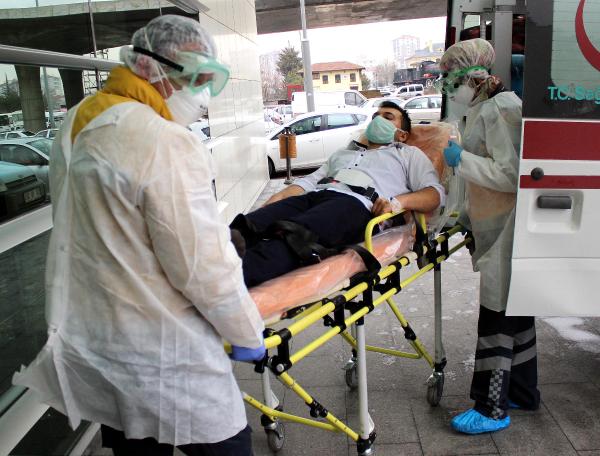 Kayseri’de 3 kişi domuz gribi şüphesiyle hastaneye kaldırıldı