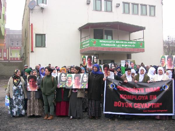 Silopi'de kadınların öldürülmesine Viranşehir'de tepki
