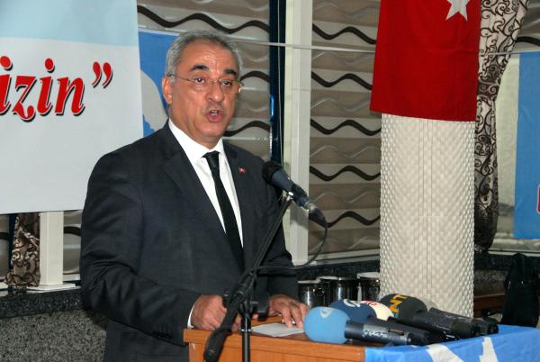 DSP Genel Başkanı Aksakal'dan Demirtaş'a eleştiri: Sen neyin kafasını yaşıyorsun Selocan?