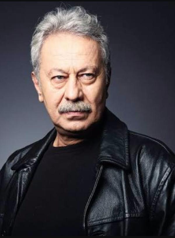 Dizi ve sinema oyuncusu Remzi Evren hayatını kaybetti